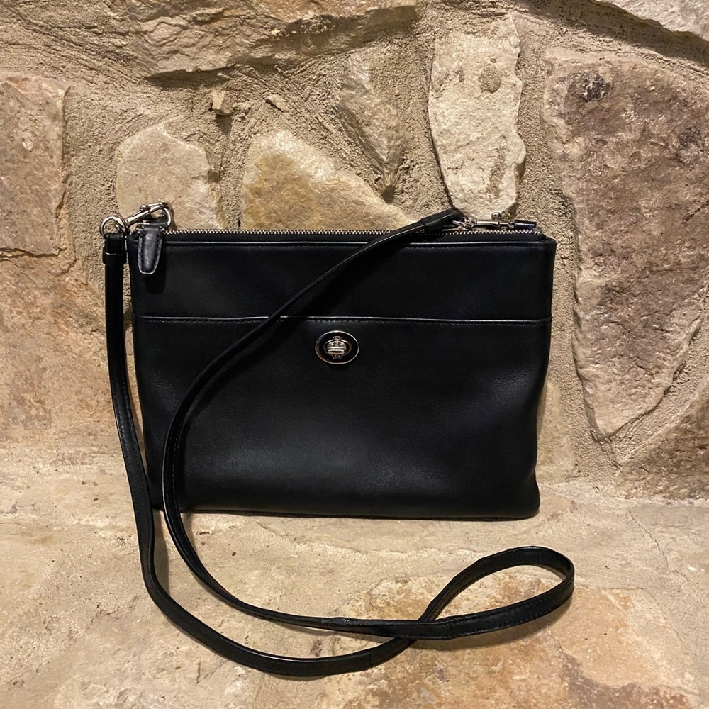 Vintage Coach Turnlock slim crossbody